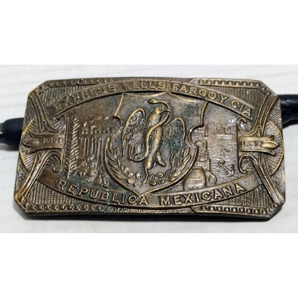 VINTAGE EXPRESS WELLS FARGO Y CIA WESTERN COWBOY VAQUERO METAL BELT BUCKLE - Picture 2 of 4